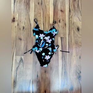 Hula Honey One Piece